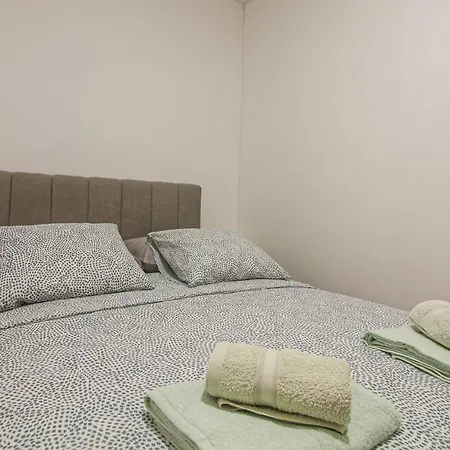 Apartment Toni Rogoznica (Sibenik-Knin)